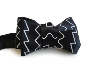 Oscillator Waves Bow Tie